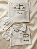 Zartlicht® Personalisierte Baby-Erstlingsausstattung aus Bio-Baumwoll-Jersey – 4-teiliges Set mit Wunschnamen & Doppel-Lagen Decke
