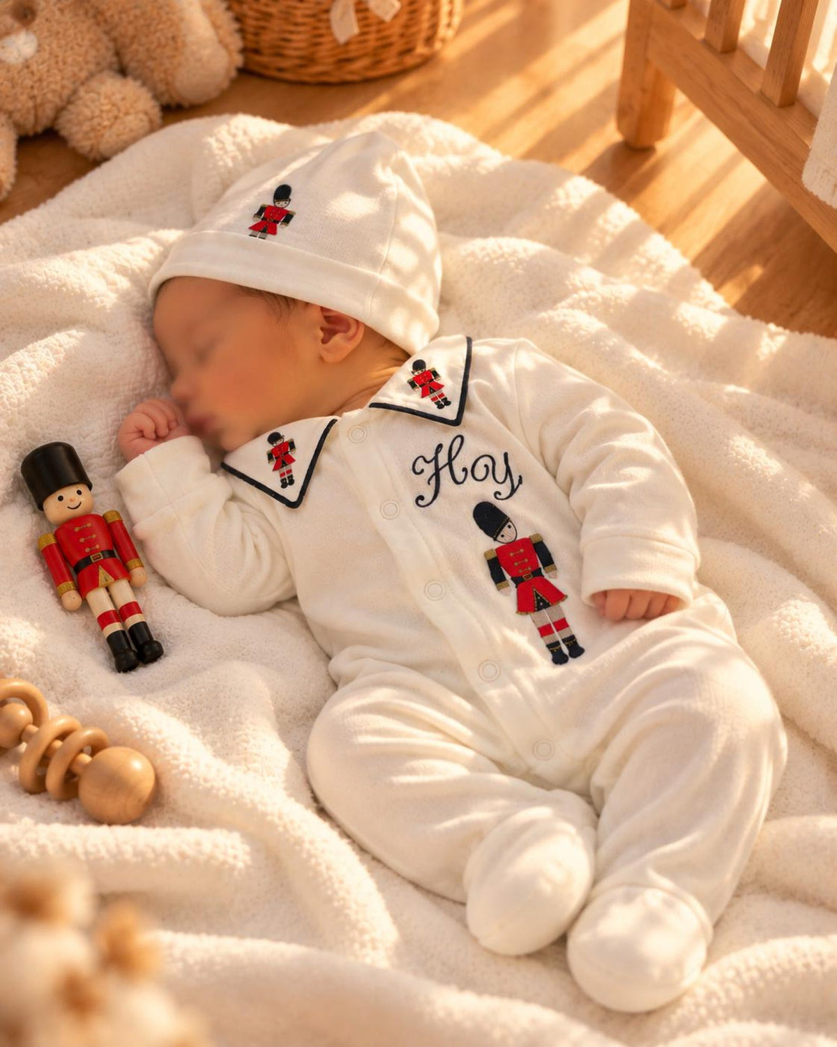 Zartlicht® Personalisierte Baby-Erstlingsausstattung aus Bio-Baumwoll-Jersey – 4-teiliges Set mit Wunschnamen & Doppel-Lagen Decke